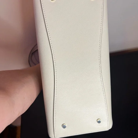 Kate Spade Staci Medium Tote - Picture 4 of 11